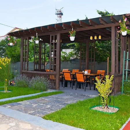 Delta Est Hotel & Restaurant Σουλινάς Εξωτερικό φωτογραφία