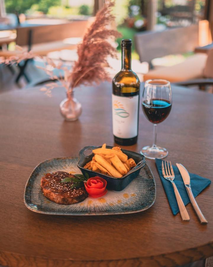 Delta Est Hotel & Restaurant Σουλινάς Εξωτερικό φωτογραφία