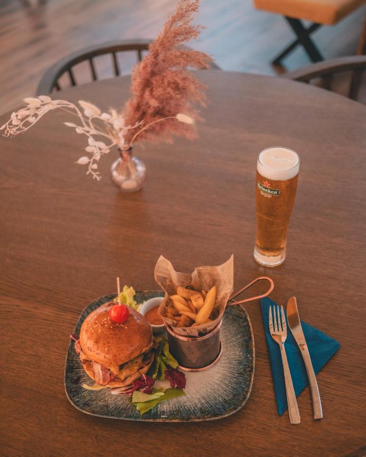 Delta Est Hotel & Restaurant Σουλινάς Εξωτερικό φωτογραφία